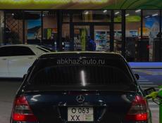 Mercedes-Benz E-Класс