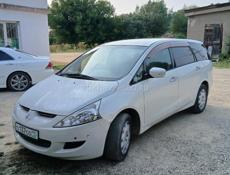 Mitsubishi Grandis
