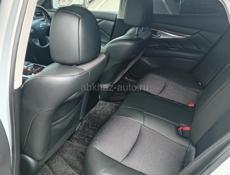Nissan fuga