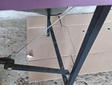 Продам массажный стол в отличном состояний. 