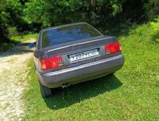 Audi 100