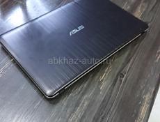 ASUS