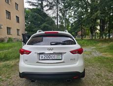 Infiniti FX