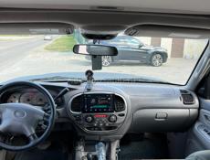 Toyota Sequoia
