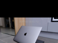 Macbook 13 Pro touchbar 8/256 GB 
