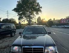 Mercedes-Benz 124