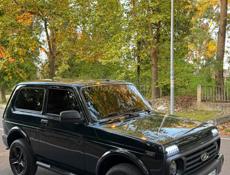 ВАЗ 2121