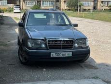 Mercedes-Benz 124