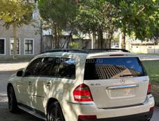 Mercedes-Benz GL-Класс