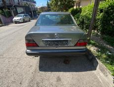 Mercedes-Benz 124