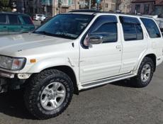 Nissan Terrano