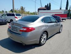 Nissan fuga