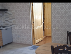 Сдам  с 20 августа отдыхающим, в десяти минутах от берега  студию  на двоих,    0.