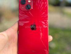 iPhone 13 Red