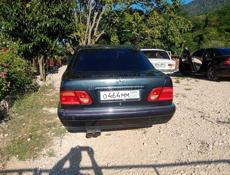 Mercedes-Benz E-Класс