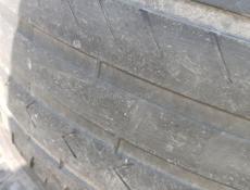235/45 r17