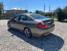 Nissan fuga