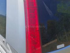 Тойота исис 