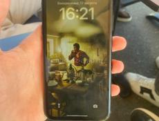 iphone XR 128 гб срочно 