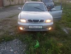 Daewoo Nubira