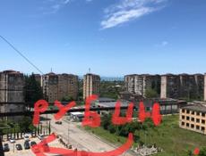 Трех комнатная ,перед Рубином.