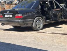 Mercedes-Benz 124