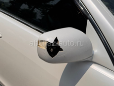 Правое зеркало GS 2006г