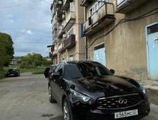 Infiniti FX
