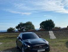 Infiniti FX