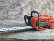 Продам бензопилу Hysvarna 455e