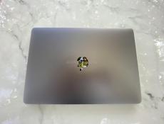 Macbook 13 PRO