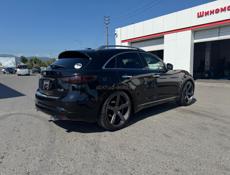 Infiniti FX