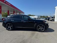 Infiniti FX