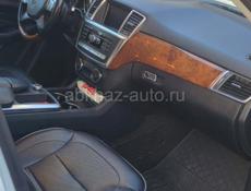 Mercedes-Benz ML