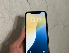 iPhone XR 64gb идеал 