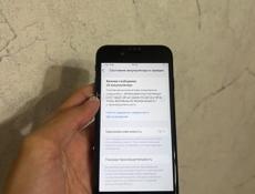 iPhone SE 2020(8-ka)