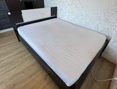 Кровать. Доставка есть 