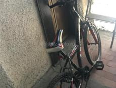 Продам велик 10т нада менять тормоза и камеру 