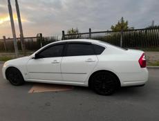 Nissan fuga
