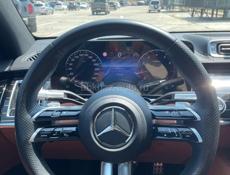 Mercedes-Benz S-Класс