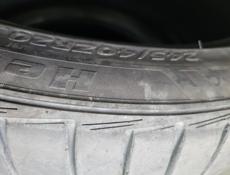 245 40 R20 
