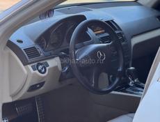 Mercedes-Benz C-Класс