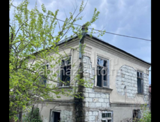 дом с участков 