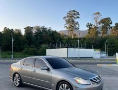 Nissan fuga
