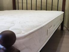 Кровать двухспальная 