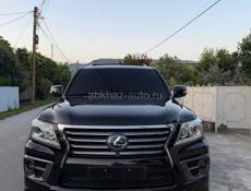 Lexus LX