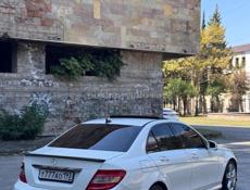Mercedes-Benz C-Класс