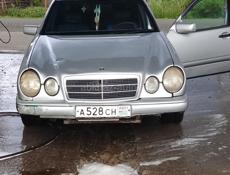 Mercedes-Benz E-Класс