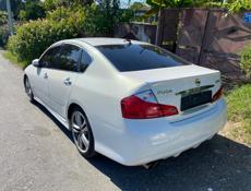 Nissan Fuga