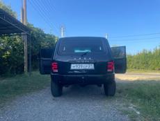 ВАЗ 2121